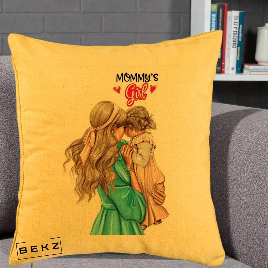 Cadou pentru Mama - Perna Personalizata Mommy's Girl Mama si Fetita, 40x40 cm, Galben, Husa Detasabila, Perna Inclusa, BEKZ®