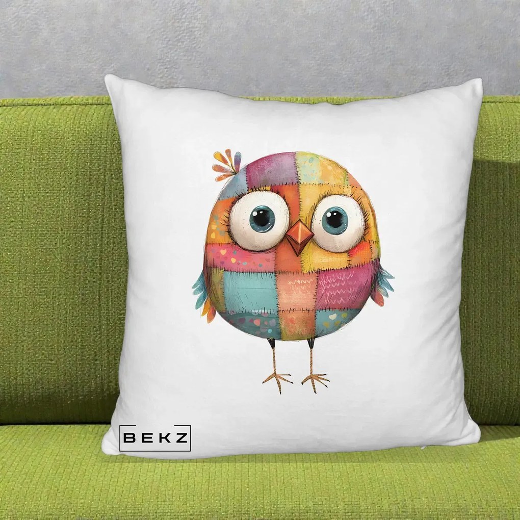 Perna decorativa Pasare Patchwork Colorata, 40x40 cm cu Umplutura, Alb Pufos, BEKZ
