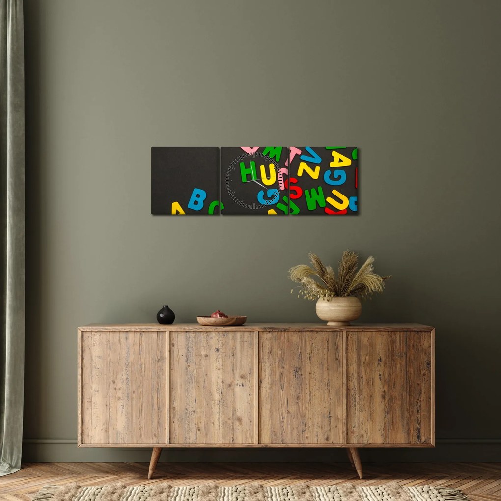 Tablou - litere colorate (cu ceas) (90x30 cm)