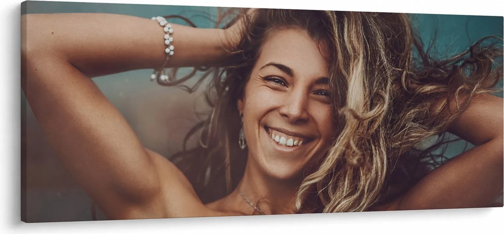 Tablou - Portretul unei femei tinere (120x50 cm)