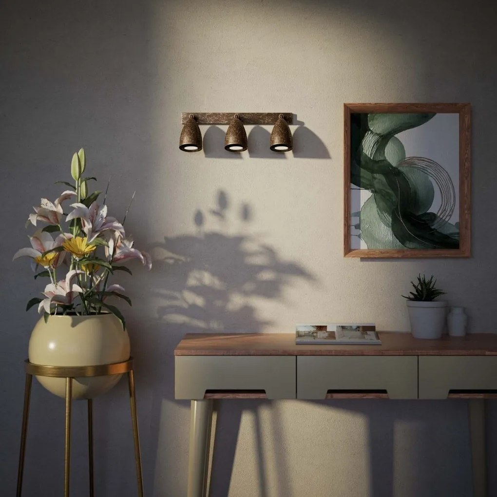 Aplica de perete din alama cu 3 spoturi directionabile Stoccolma