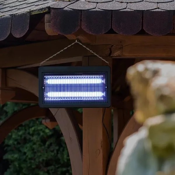 Aparat electric anti-insecte 2x10W/230V 100m2