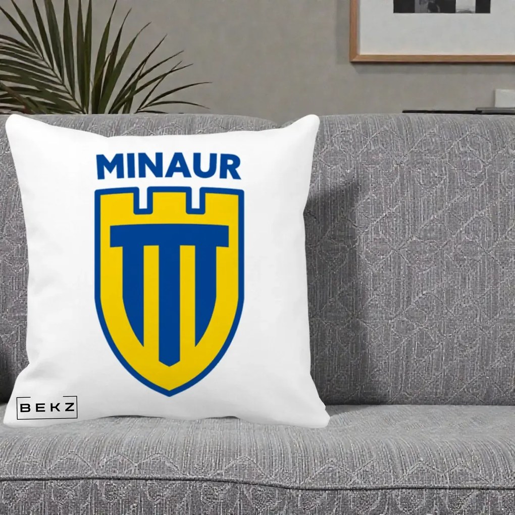 Perna Personalizata Minaur Baia Mare Fotbal, 40x40 cm, Alba Mata, Husa Detasabila, Perna Inclusa, BEKZ®