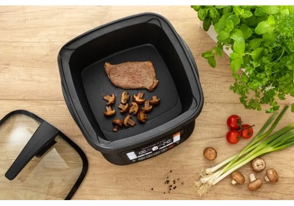 Tigaie multifuncțională cu accesorii 1800W/230V 18 funcții 4,8l Sencor