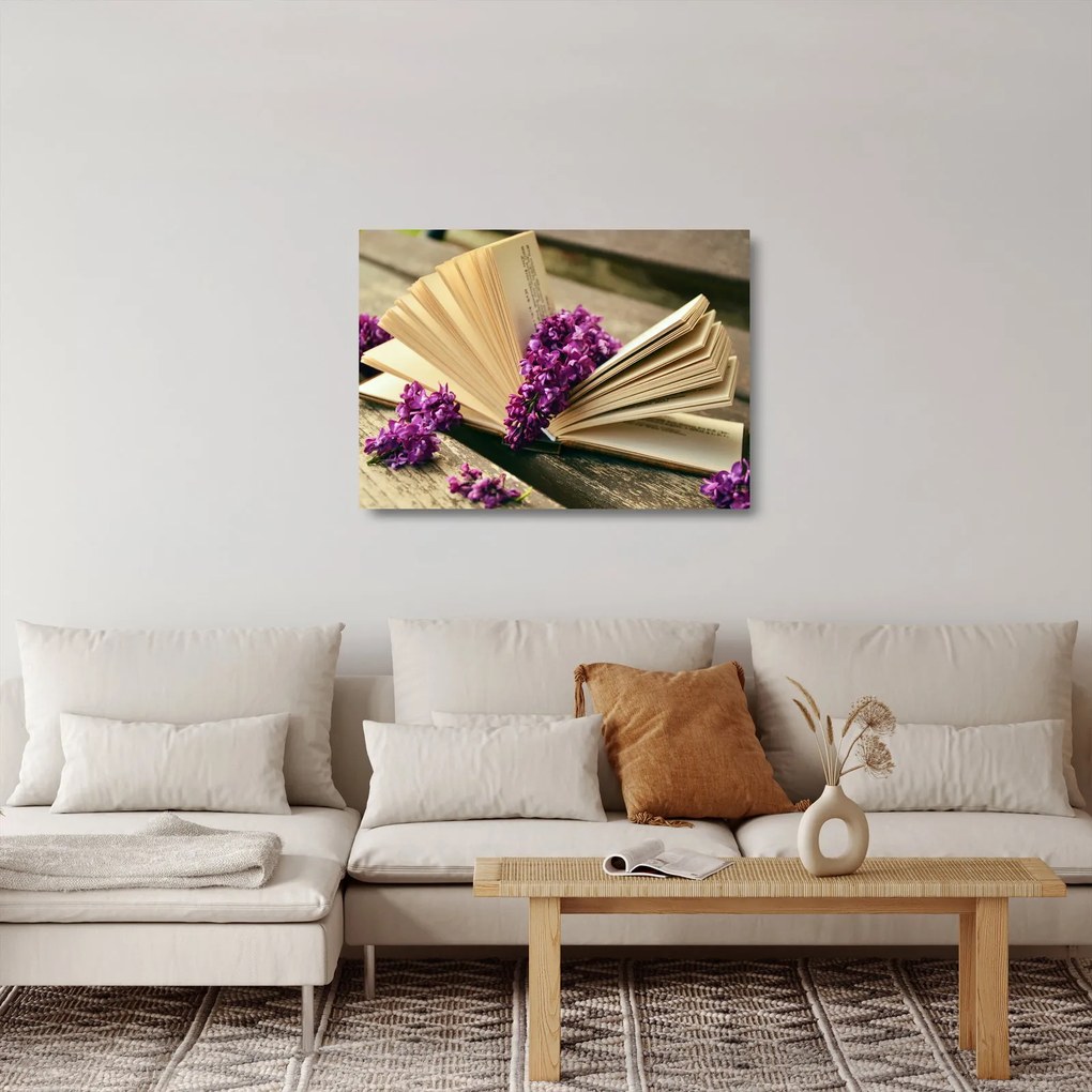 Tablou pe sticlă cu carte și floare violetă (70x50 cm)