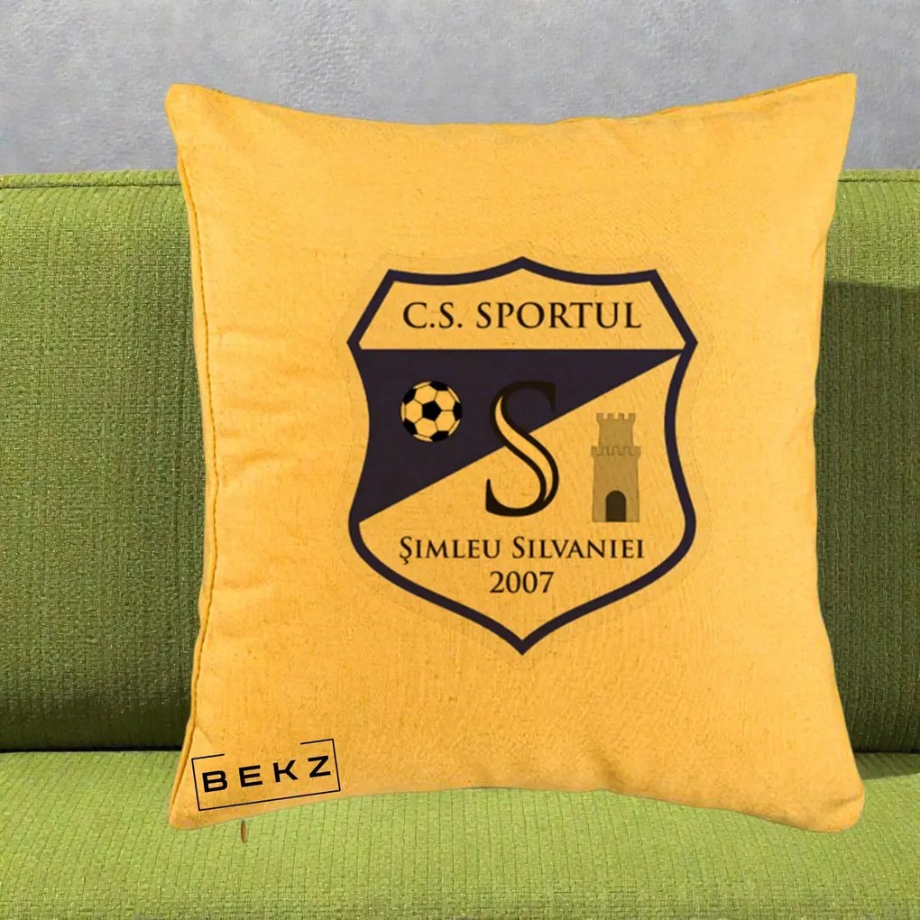 Perna Personalizata CS Sportul Simleu Silvaniei 2007, 40x40 cm, Galben, Husa Detasabila, Perna Inclusa, BEKZ®
