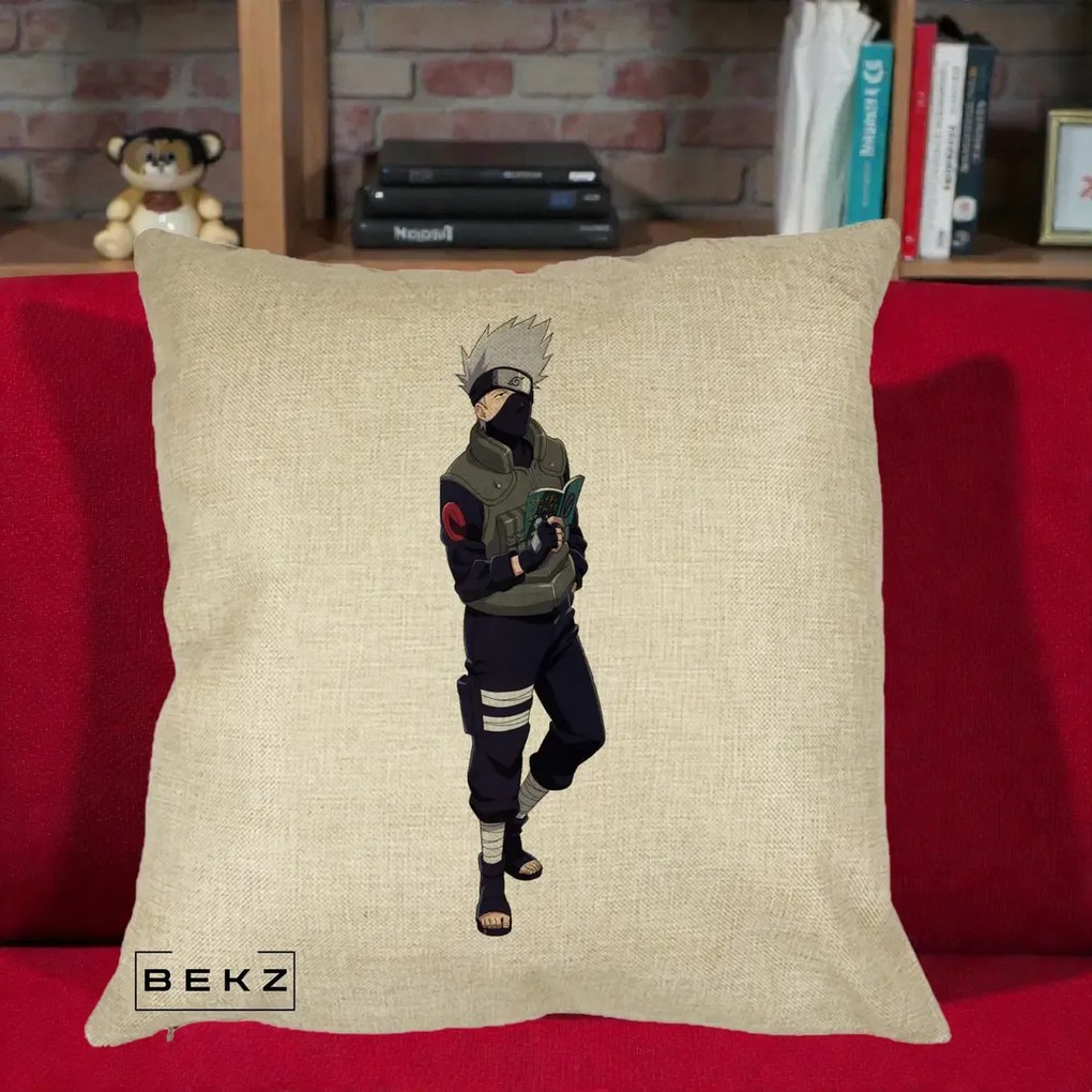 Perna Personalizata Naruto Kakashi Hatake Portret Complet, 40x40 cm, Crem, Husa Detasabila, Perna Inclusa, BEKZ®