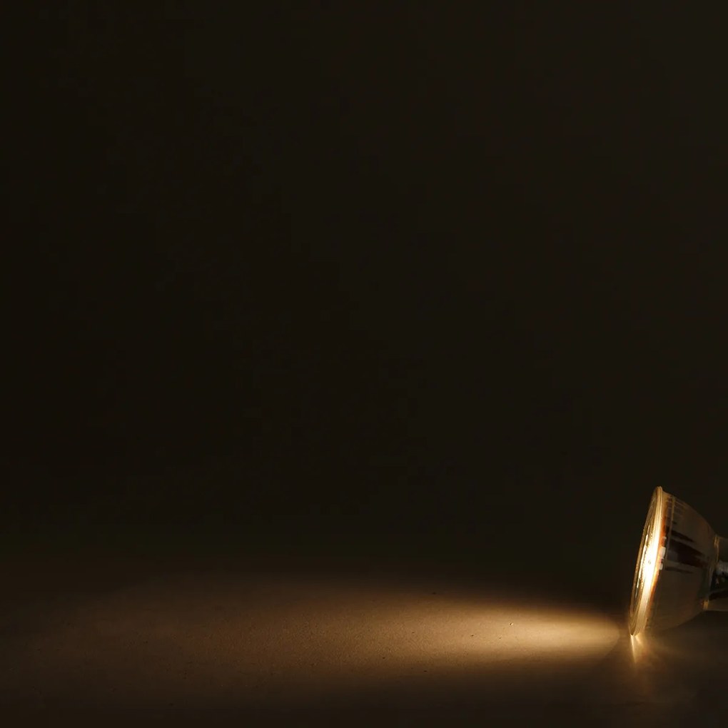 Set de 6 becuri LED cu 3 trepte de intensitate, cu lumina calda, GU10 5W 380lm 2000-2700K