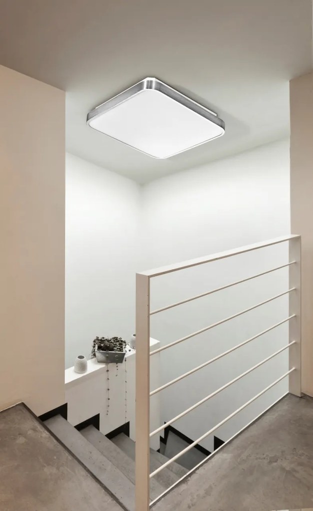 Lustra LED dimabila cu telecomanda de tavan/plafon Quadro 50 aurie