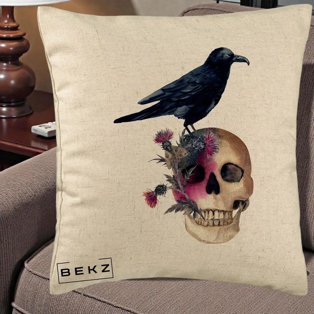 Perna Decorativa Craniu cu Corb si Flori Gothic, 40x40 cm, Bej, Husa Detasabila, Perna Inclusa, BEKZ®