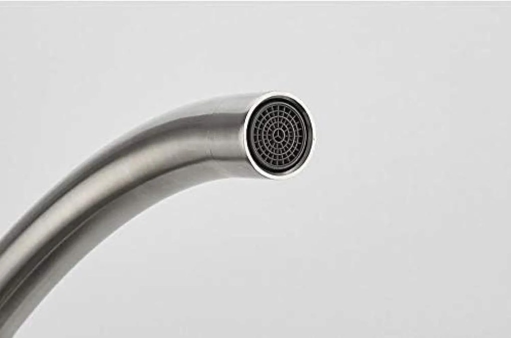 Baterie Bucătărie din Inox Satinat, Model CF001 – Eleganță și Funcționalitate pentru Orice Bucătărie Modernă