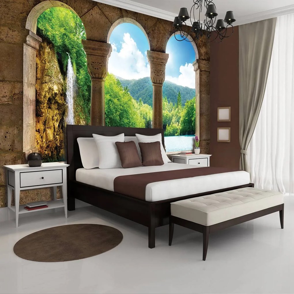 Fototapet - Privire spre stălpi cu casca (152,5x104 cm)