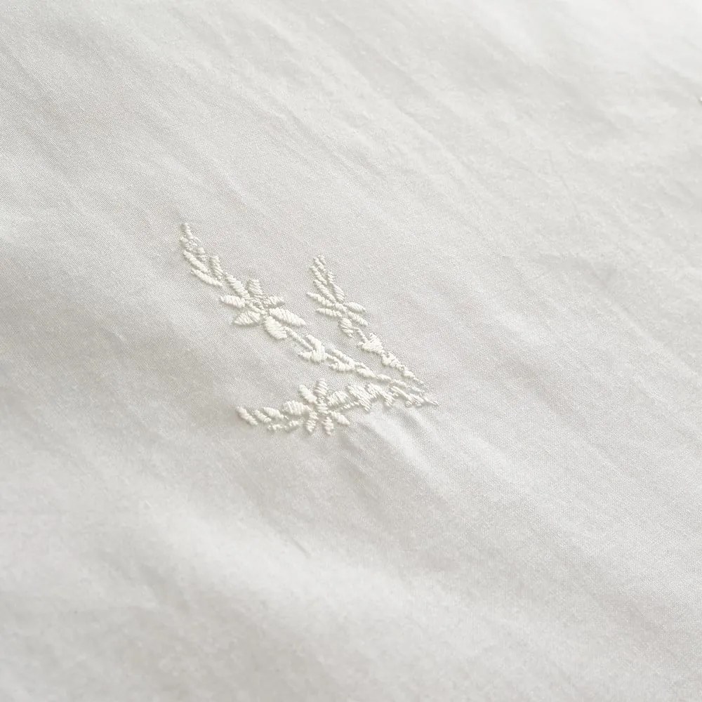 Față de pernă din bumbac 50x75 cm Lottie Floral Embroidery – Bianca