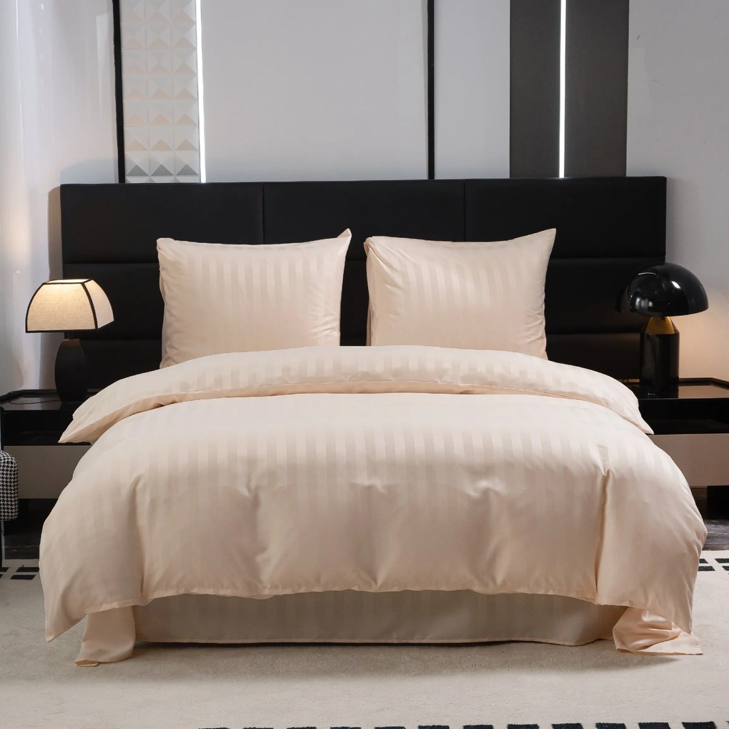 Lenjerie de pat hoteliera din microfibra JASMINE sampanie - dungi 2 cm Dimensiune lenjerie de pat: 2 buc 70 x 90 cm | 200 x 220 cm