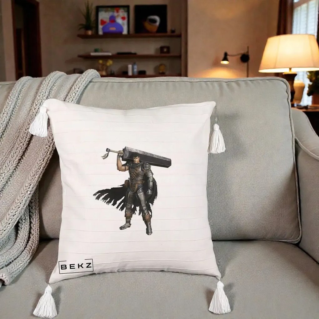 Perna Personalizata Berserk Guts Luptatorul Negru, 40x40 cm, Bej cu Franjuri, Husa Detasabila, Perna Inclusa, BEKZ®
