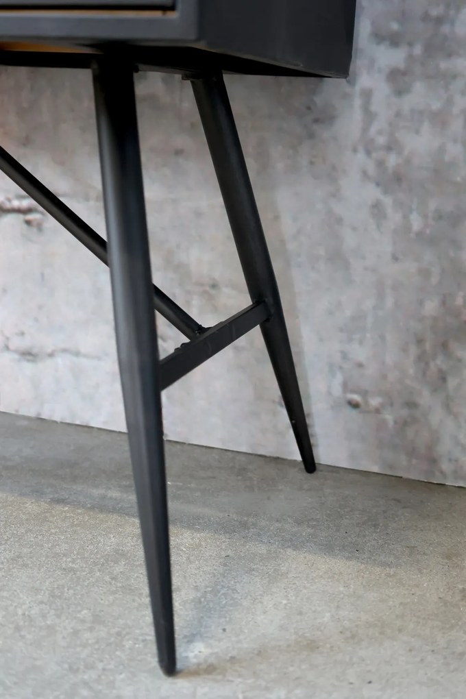 Vitrină bar din metal și lemn reciclat, rastel pentru sticle, suport pahare, finisaj negru antichizat, 170×65×36,5 cm, „Fonderie"