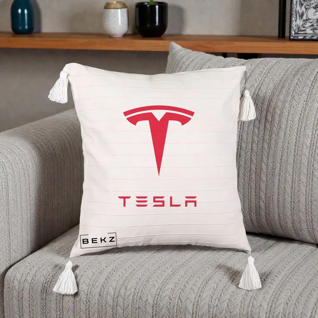 Perna Personalizata cu emblema Tesla, 40x40 cm, Bej cu Franjuri, Husa Detasabila, Perna Inclusa, BEKZ®