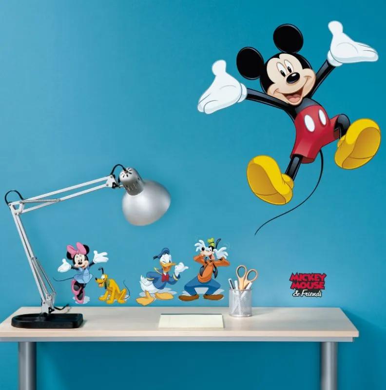 Sticker Mickey Mouse si Prietenii