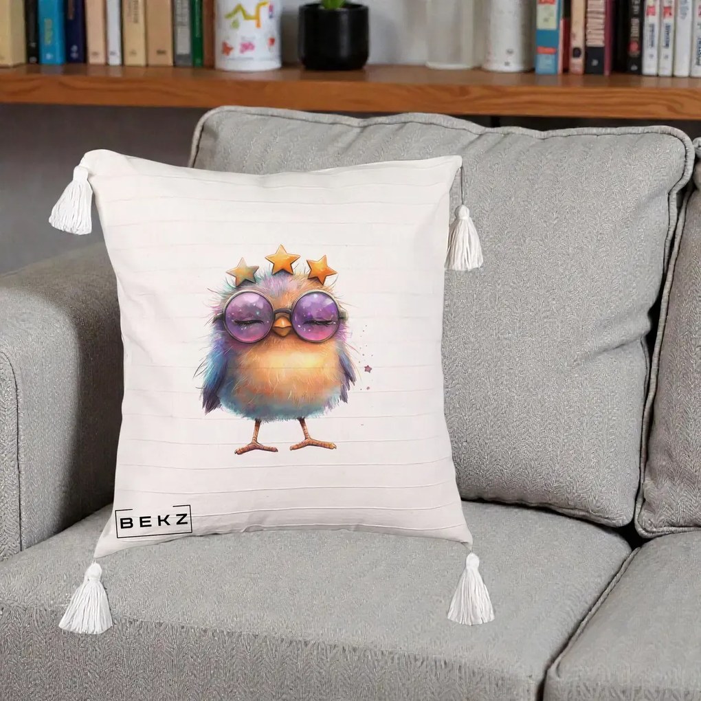 Perna Decorativa Pui Pop Star cu Ochelari Stele Violet, 40x40 cm, Bej cu Franjuri, Husa Detasabila, Perna Inclusa, BEKZ®