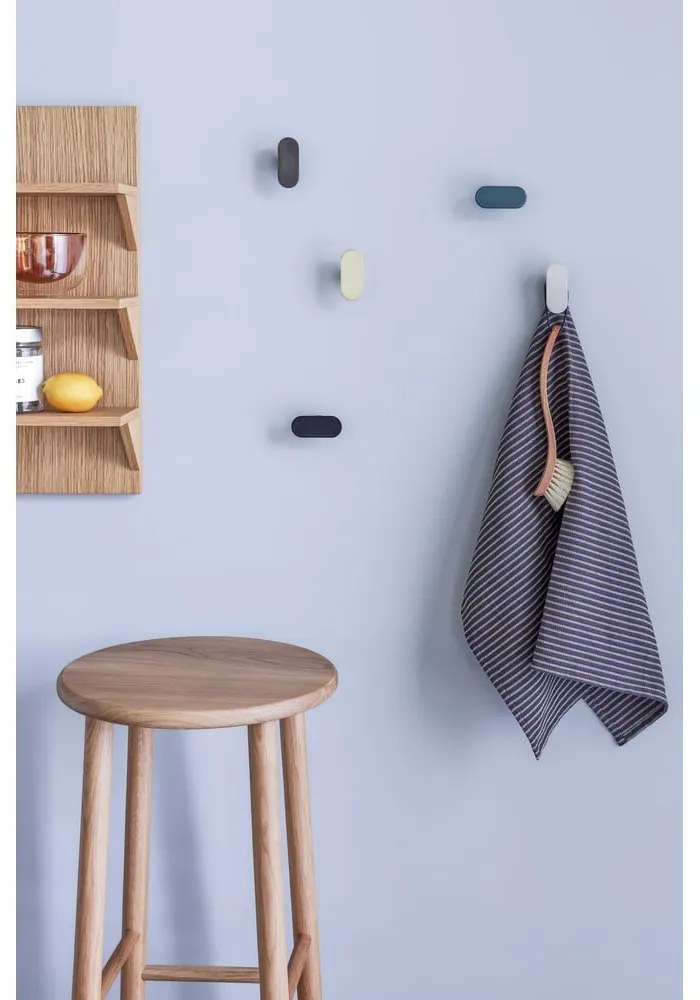 Cârlig auriu de montat pe perete din metal Piccolo – Hübsch