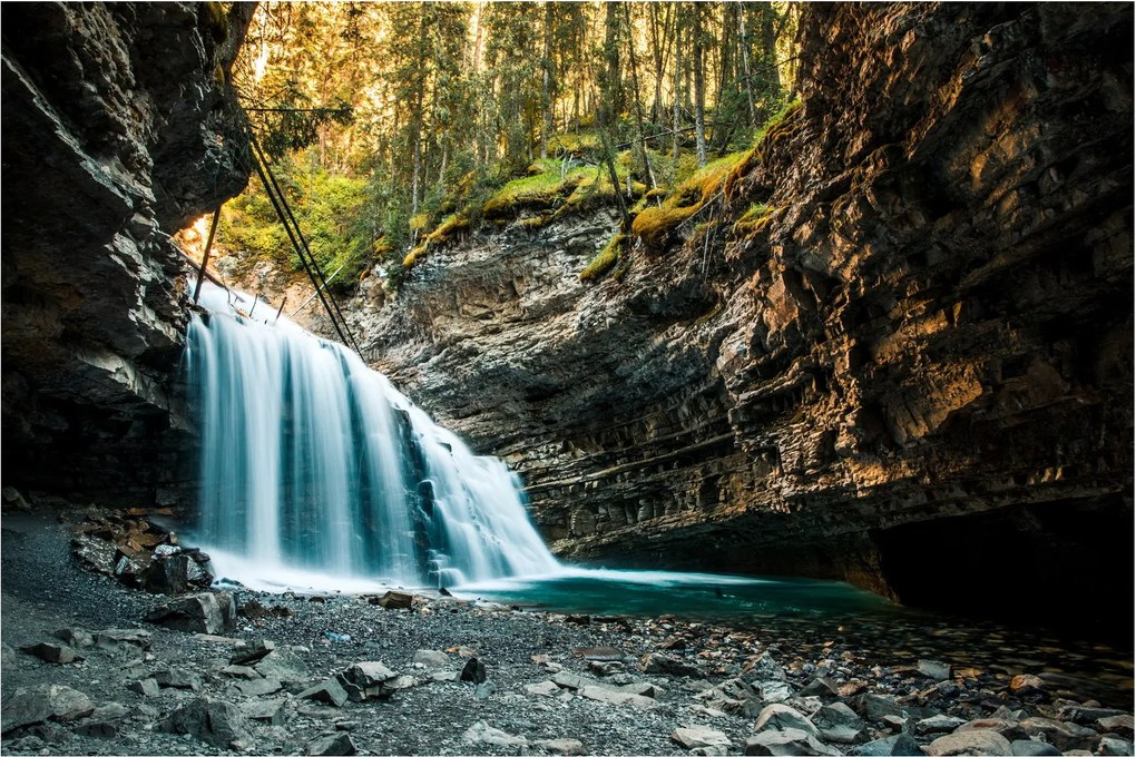 Tablou cu cascada de pădure (90x60 cm)