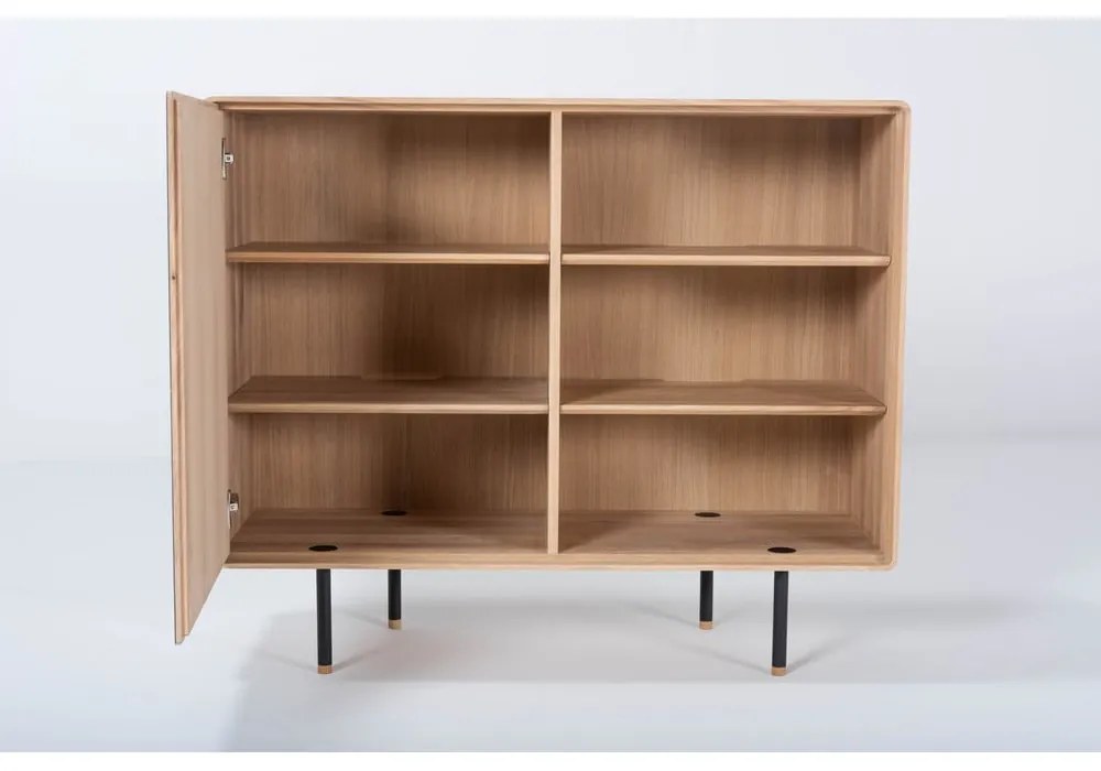 Comodă neagră/în culoare naturală joasă din lemn de stejar 118x100 cm Fina – Gazzda