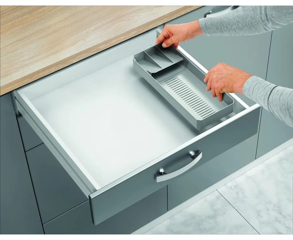 Organizator de tacâmuri gri din plastic 15 x 49 cm – Metaltex