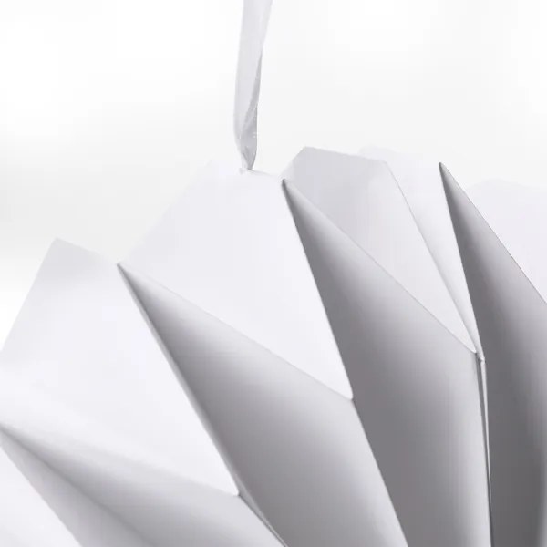 Brilagi - Decorațiune LED de Crăciun, fulg de zăpadă 32 cm, alimentare 2x AA