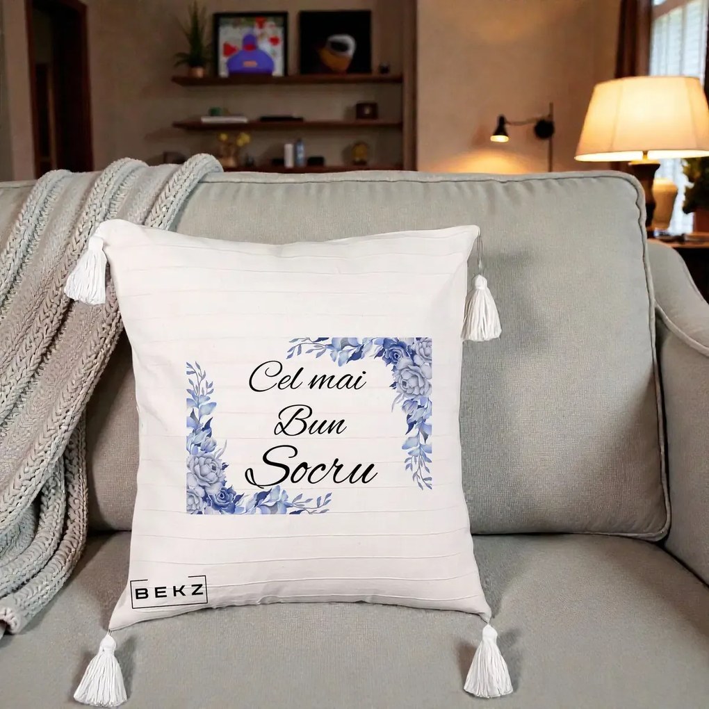 Cadou pentru Socru - Perna Personalizata Cel mai Bun Socru cu Flori Albastre Acuarela, 40x40 cm, Bej cu Franjuri, Husa Detasabila, Perna Inclusa, BEKZ®