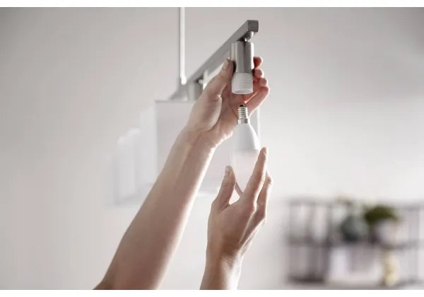 LED Bec dimmbil Philips Hue WHITE E14/5,5W/230V 2700K