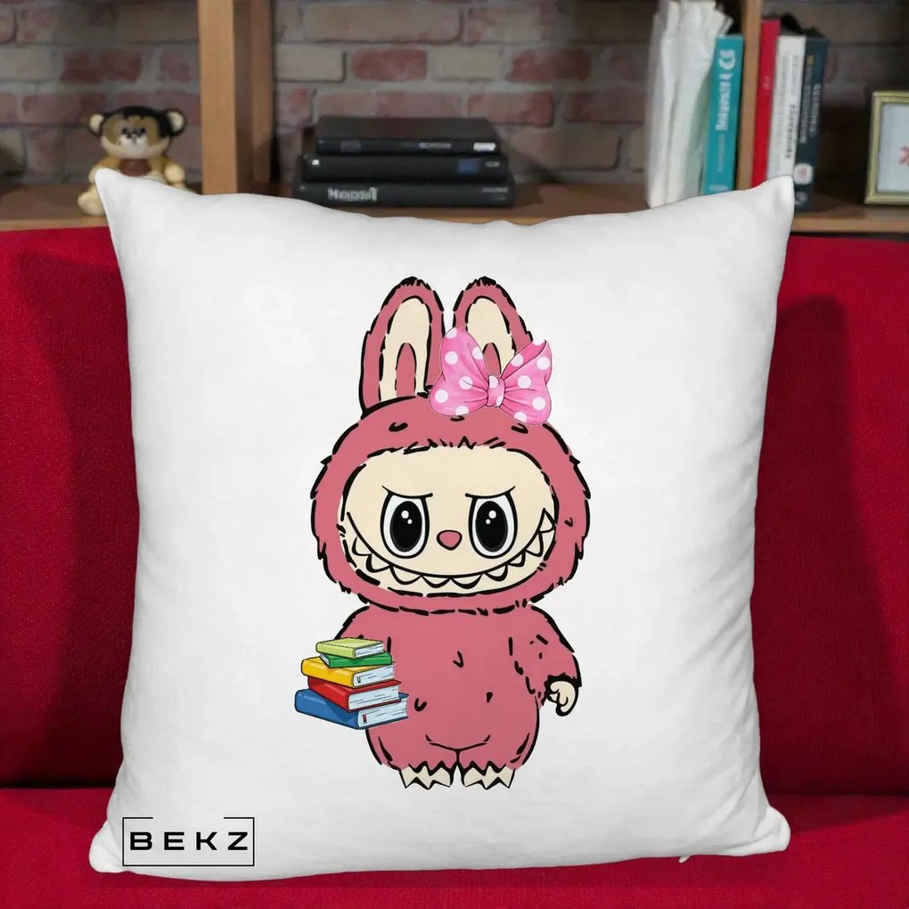 Perna Personalizata Labubu Roz cu Funda si Carti, 40x40 cm, Alb Pufos, Husa Detasabila, Perna Inclusa, BEKZ®