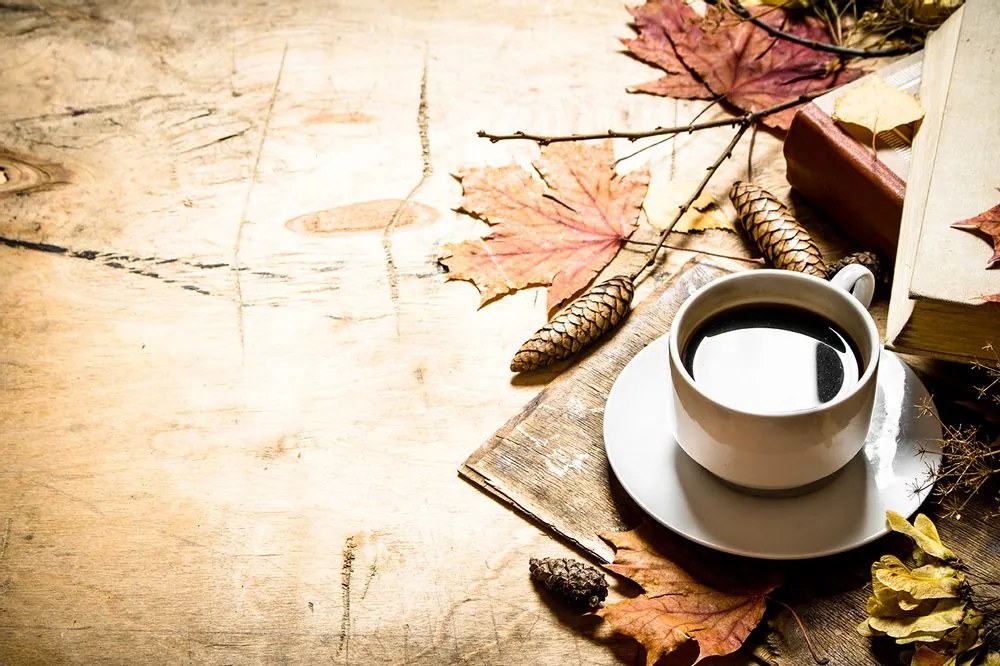Fototapet o cană de cafea cu atingere de toamnă