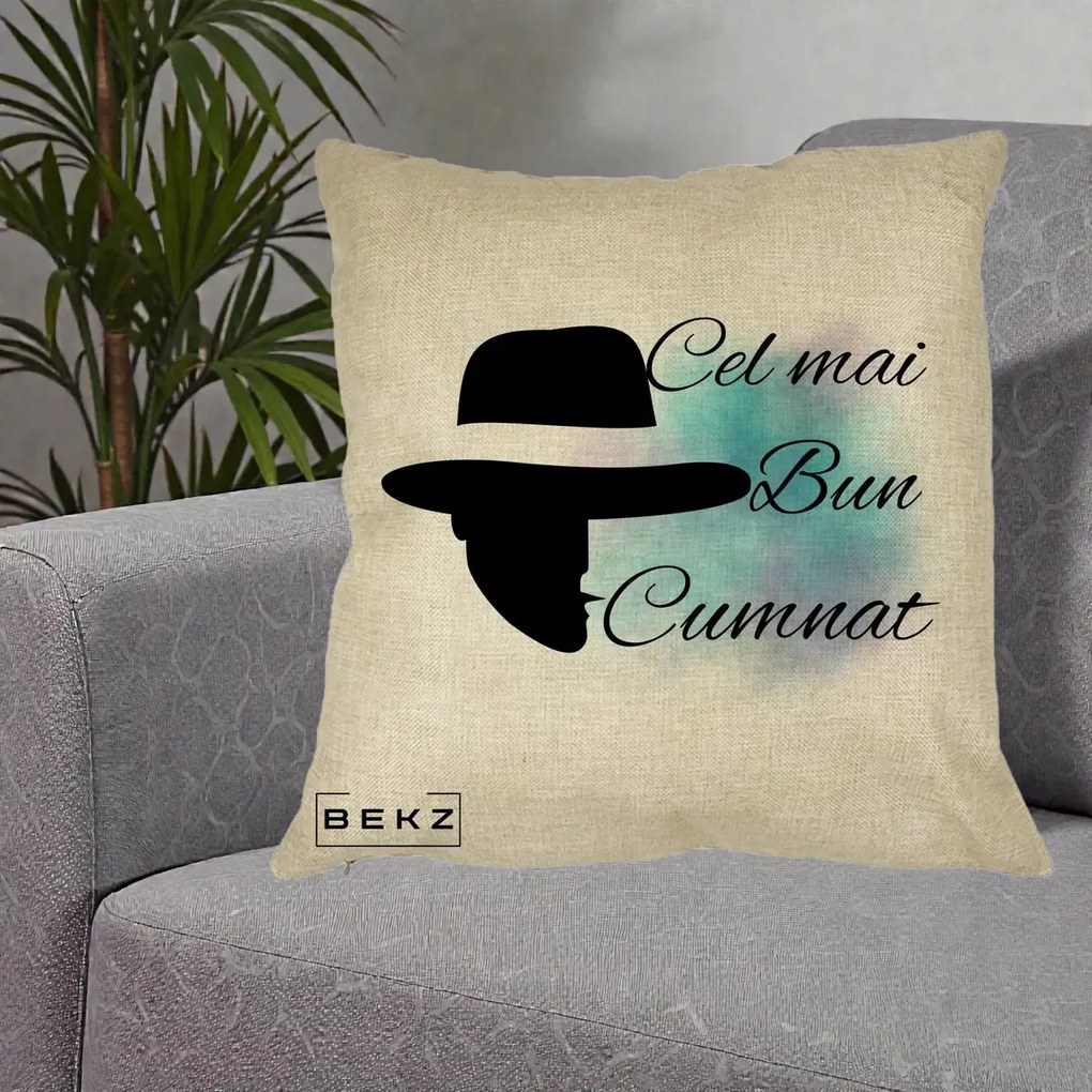 Cadou pentru Cumnat - Perna Personalizata Cel mai Bun Cumnat cu Silueta Palarie si Pete Teal-Roz, 40x40 cm, Crem, Husa Detasabila, Perna Inclusa, BEKZ®