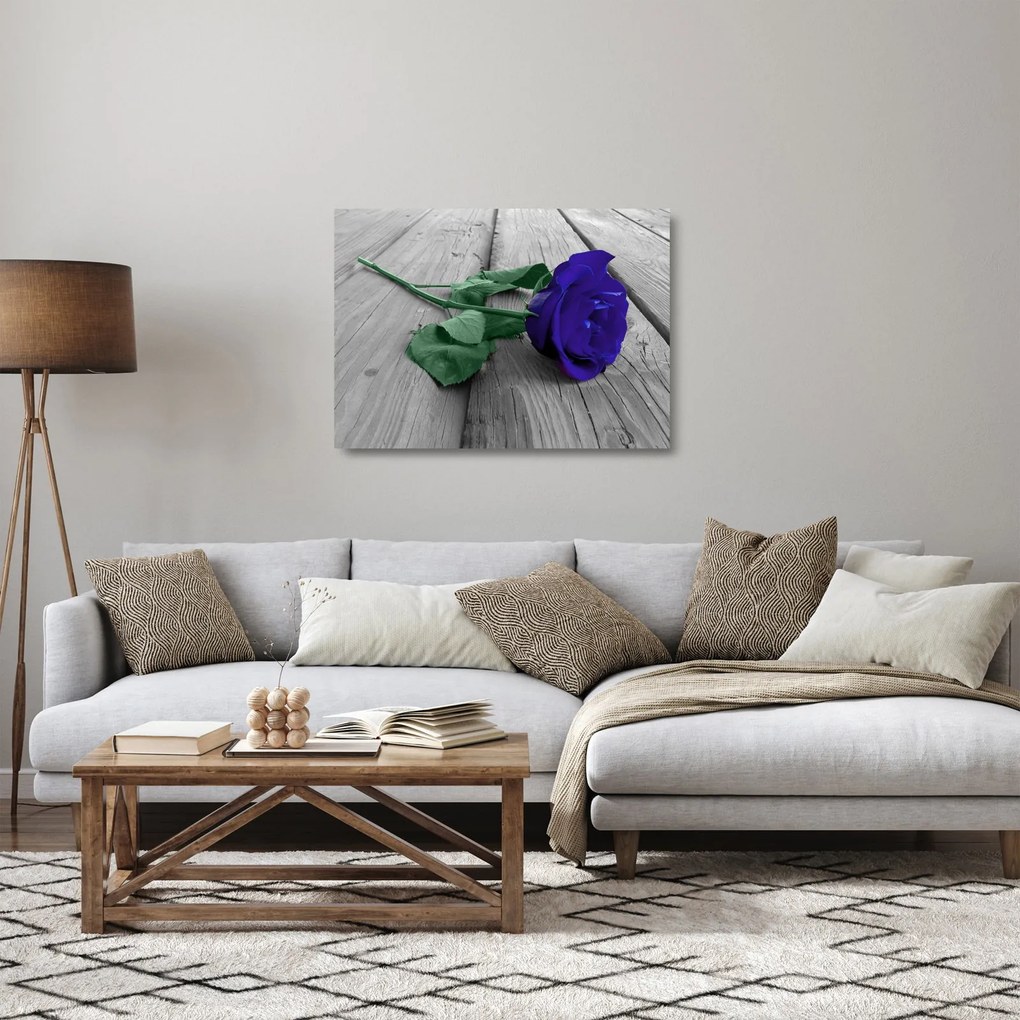 Tablou pe sticlă - Trandafir albastru cu tulpina verde (70x50 cm)