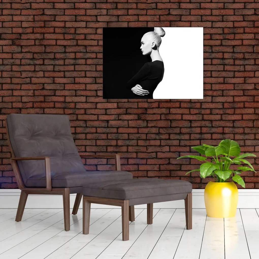 Tablou - O femeie à la yin și yang (70x50 cm)