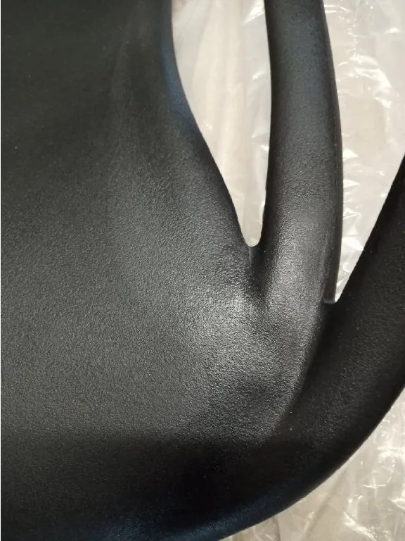 OFERTA Scaun din plastic negru KATO II. calitate