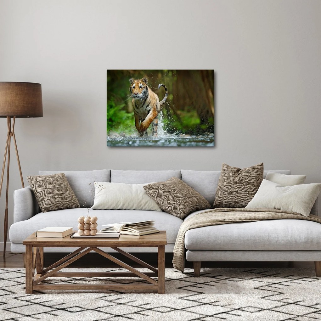 Tablou cu trigrul fugind (70x50 cm)