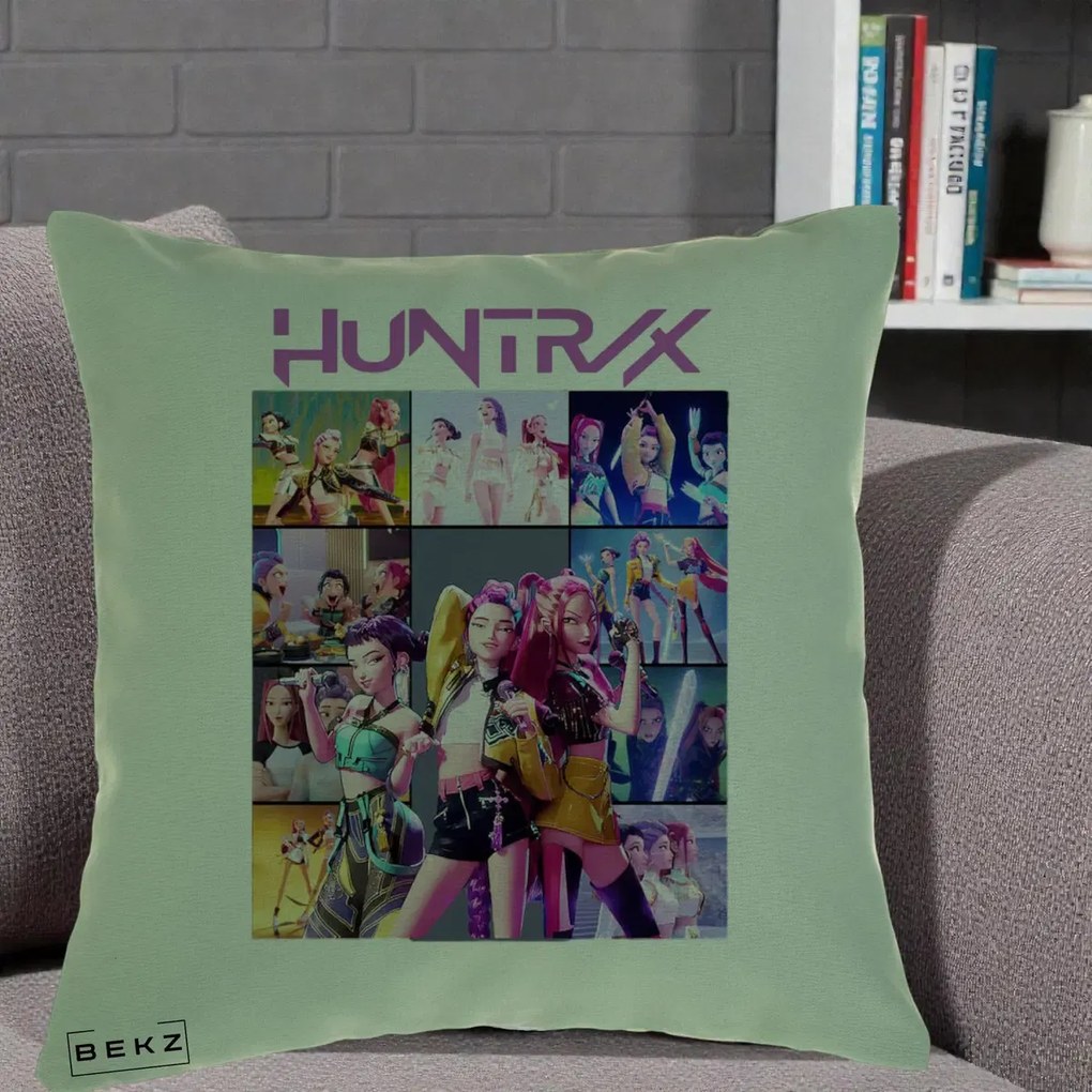 Perna Personalizata K-pop HUNTRX Colaj Animat Foto Grup, 40x40 cm, Verde, Husa Detasabila, Perna Inclusa, BEKZ®