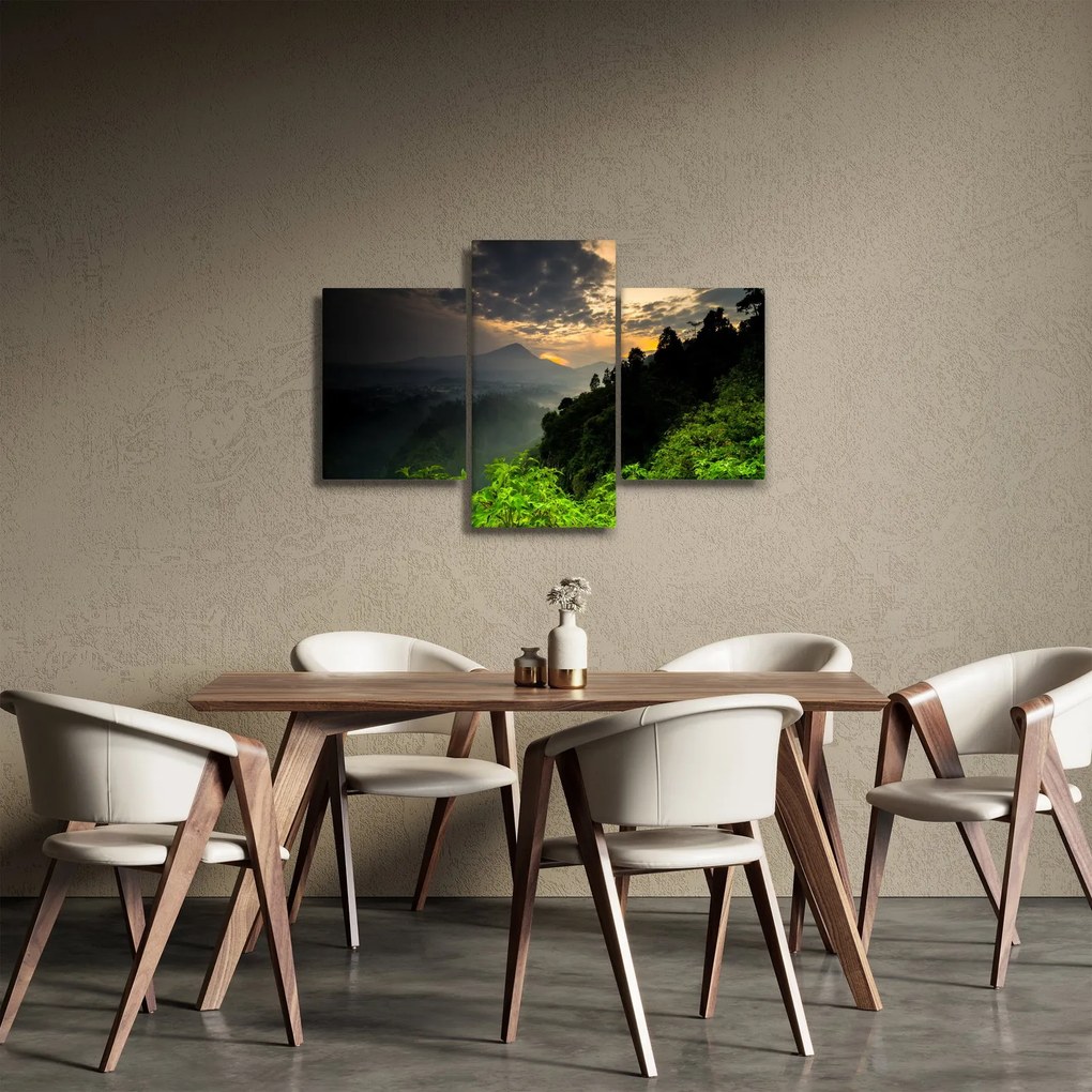 Tablou - peisaj montan verde (90x60 cm)