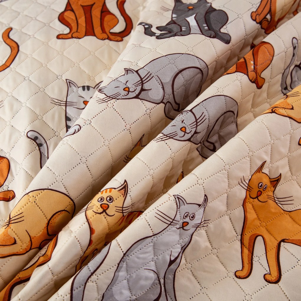 Cuvertura de pat COLORED CATS crem Dimensiune: 170 x 210 cm