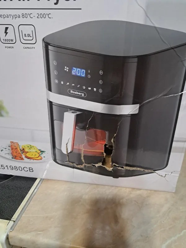 La mâna a doua: Friteuza cu aer cald AirFryer Rosberg R51980CB, 1800W, 8 L, 7 programe, Timer, Negru