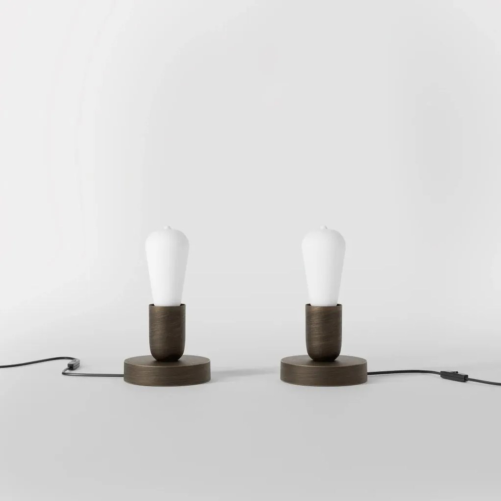 Veioza minimalista din alama Sputnik