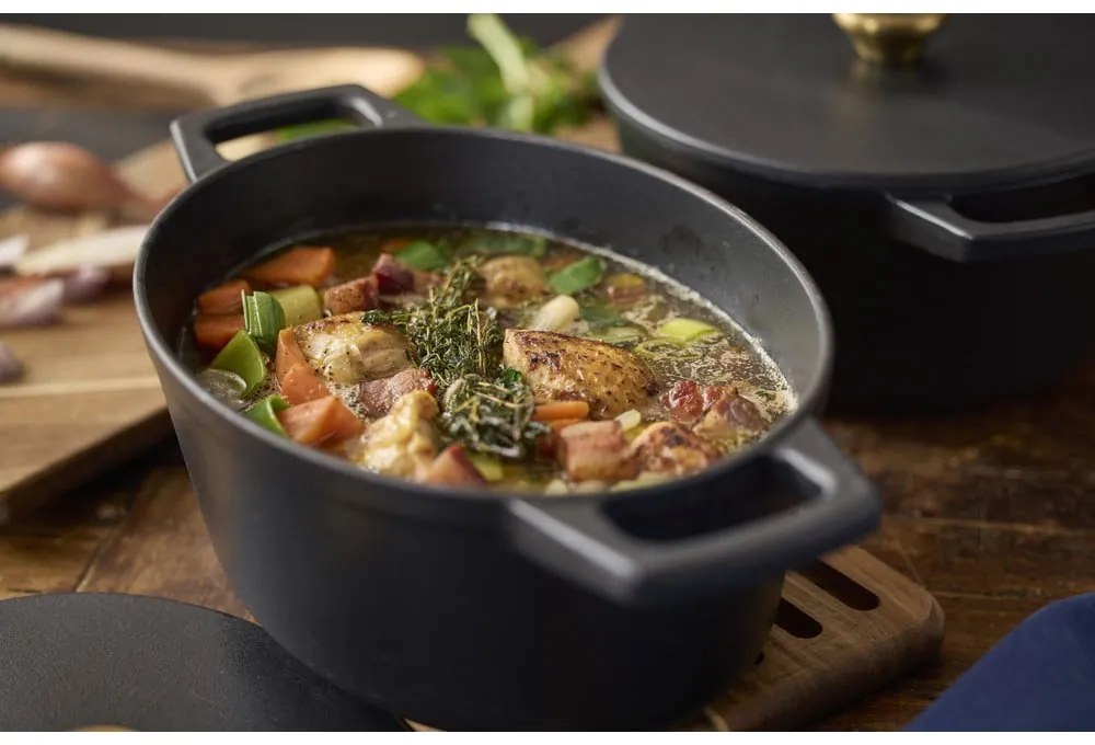Oală cu capac din fontă 3,8 l adecvată pentru plita cu inducție – Holm
