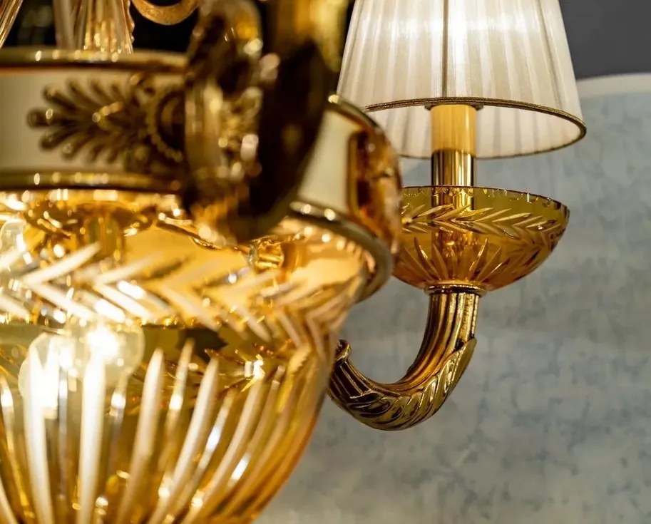 Candelabru cu 3 brate clasic LUX realizat manual Amber