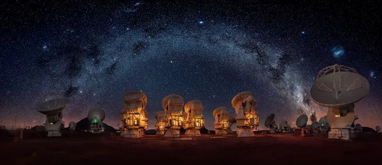 Fotografie ALMA Observatory, Hernan Calderon Velasco