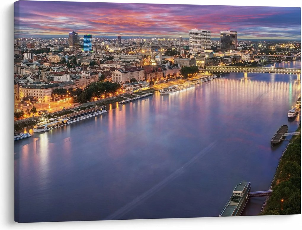 Tablou cu orașul Bratislava cu râu (70x50 cm)