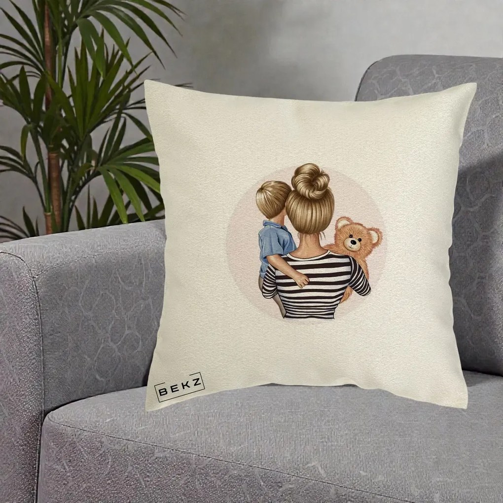 Cadou pentru Mama - Perna Personalizata Mama si Baietelul cu Ursulet, 40x40 cm, Ecru, Husa Detasabila, Perna Inclusa, BEKZ®