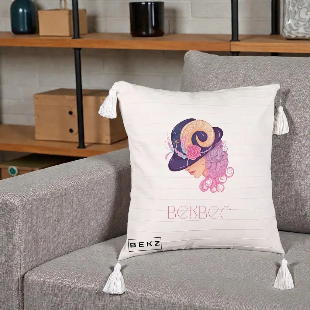Perna Personalizata Zodie Berbec, 40x40 cm, Bej cu Franjuri, Husa Detasabila, Perna Inclusa, BEKZ®