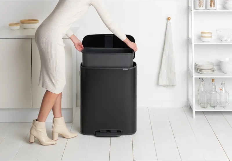 Coș Brabantia Bo Pedal 1003185, 60 L, închidere ușoară, bază antiderapantă, negru