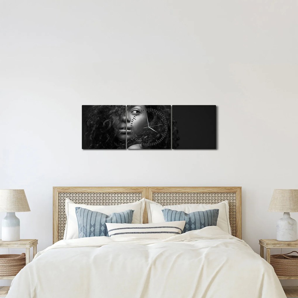 Tablou - Portretul femeii (cu ceas) (90x30 cm)